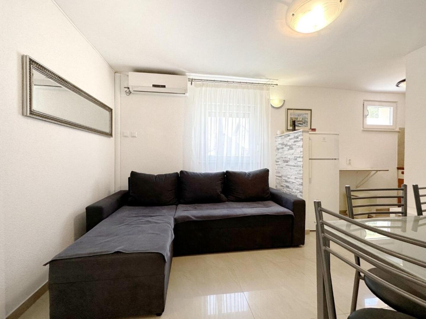 Apartments Jora - Family Friendly With Parking Space ニン エクステリア 写真