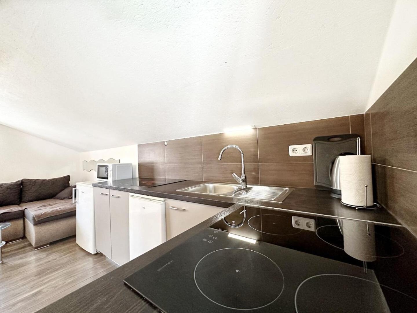 Apartments Jora - Family Friendly With Parking Space ニン エクステリア 写真